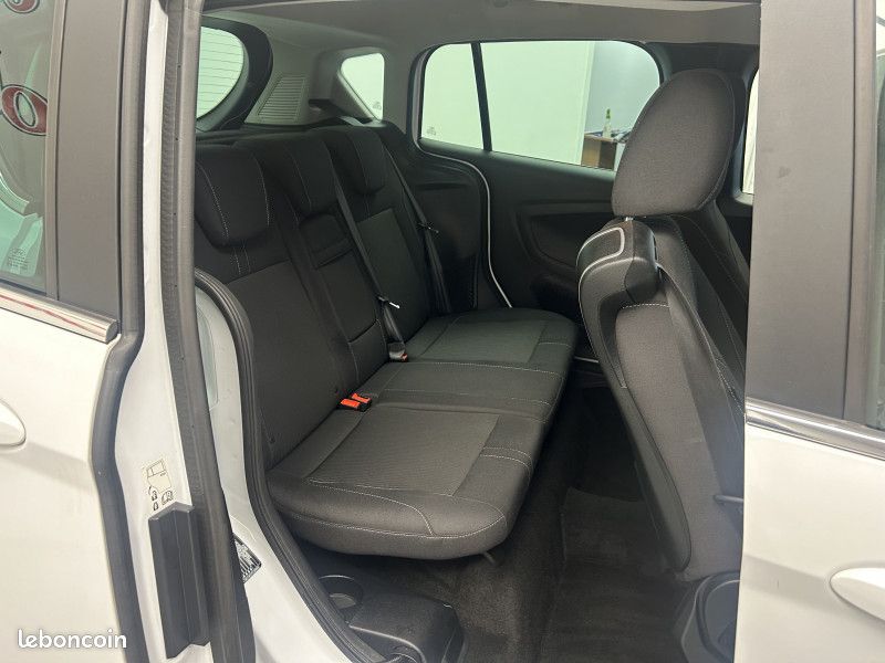 Ford B-MAX 1.0 scti 125 chTitanium / GPS / Climatisation / Régulateur / Radar (image 23)