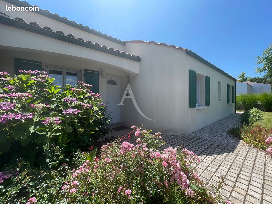 Maison 4 pièces 95 m² · à L'Aiguillon-sur-Vie · 95 m² · 279 600 €