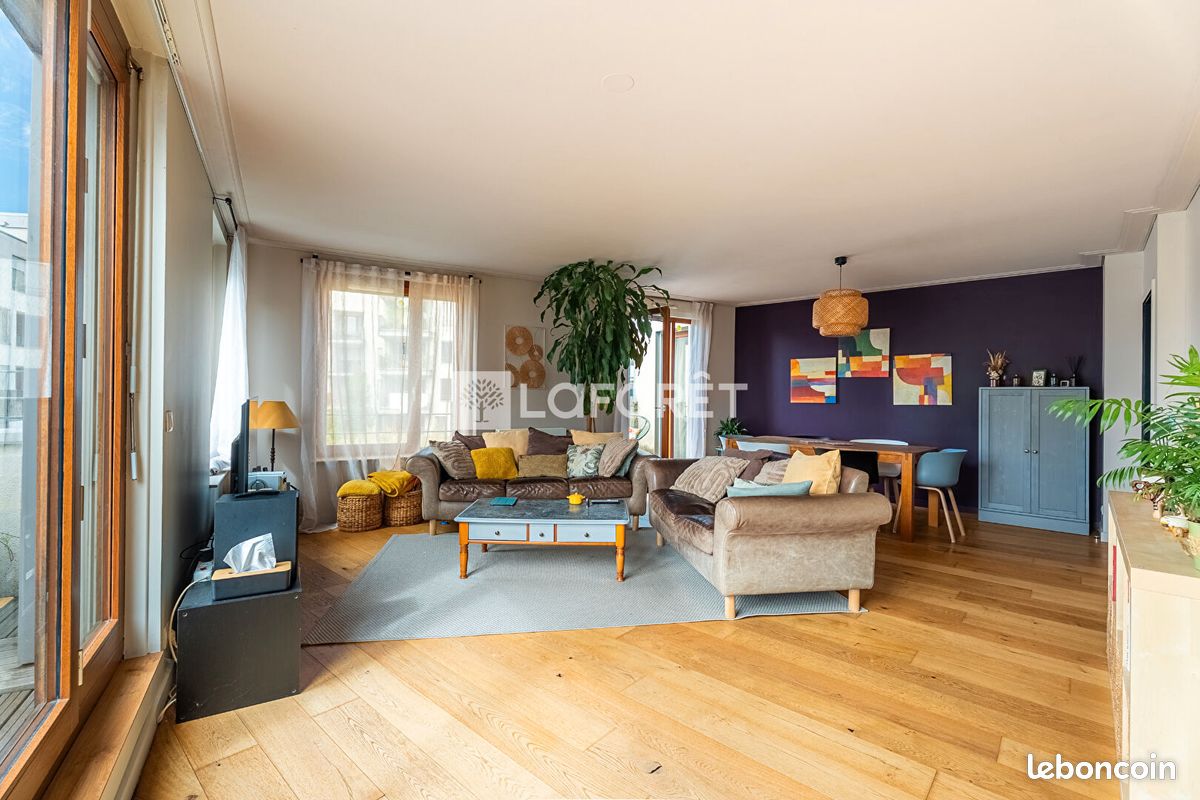 Appartement 4 pièces 105 m² · à Bordeaux · 105 m² · 450 000 €