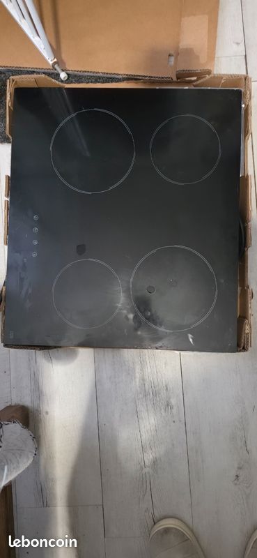 Table vitrocéramique (image 1)