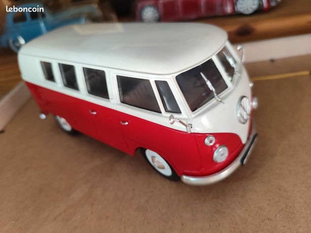 Collection Solido – Combi Volkswagen 1966 – 1/19e – Publicité Michelin – Occasion