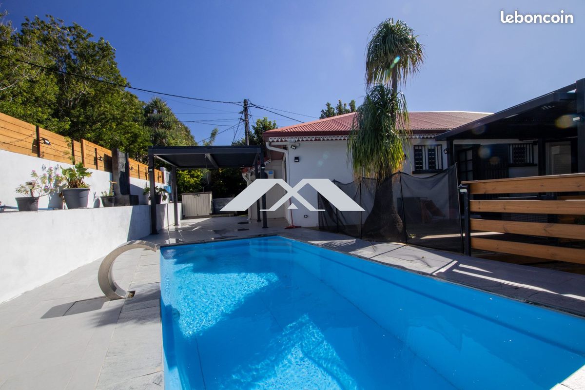 Maison 4 pièces 93 m² · à Saint-Joseph · 93 m² · 279 000 €