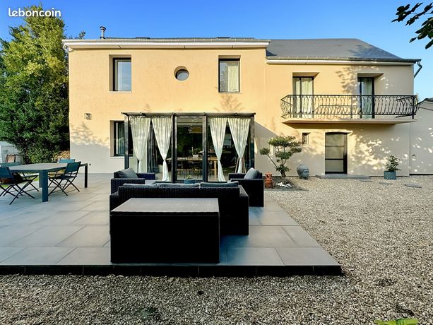Maison 5 pièces 140 m²