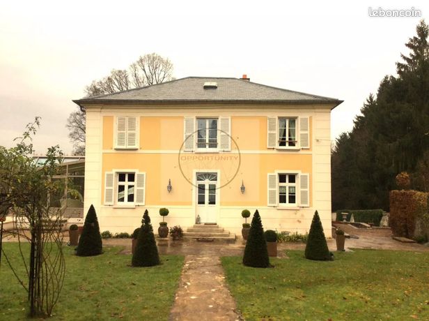 Propriété 8 pièces 226 m²