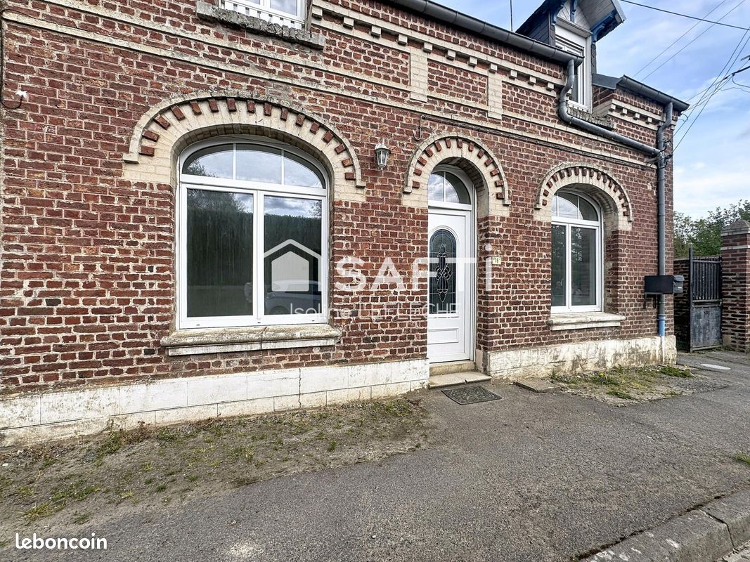 Maison 4 pièces 92 m² · à Athies · 92 m² · 112 000 €