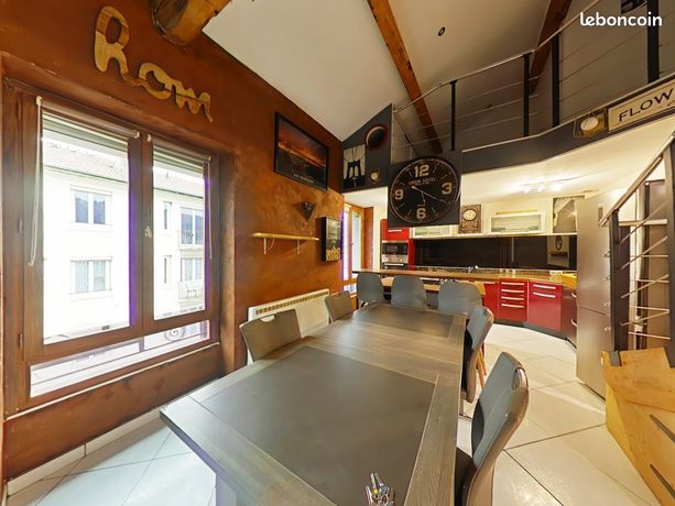 Loft 4 pièces 84 m²