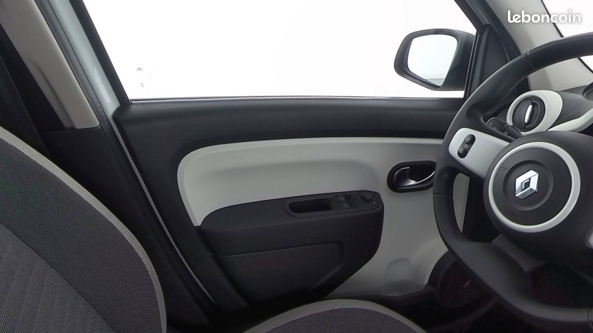 Renault twingo iii achat integral 21 zen (image 3)
