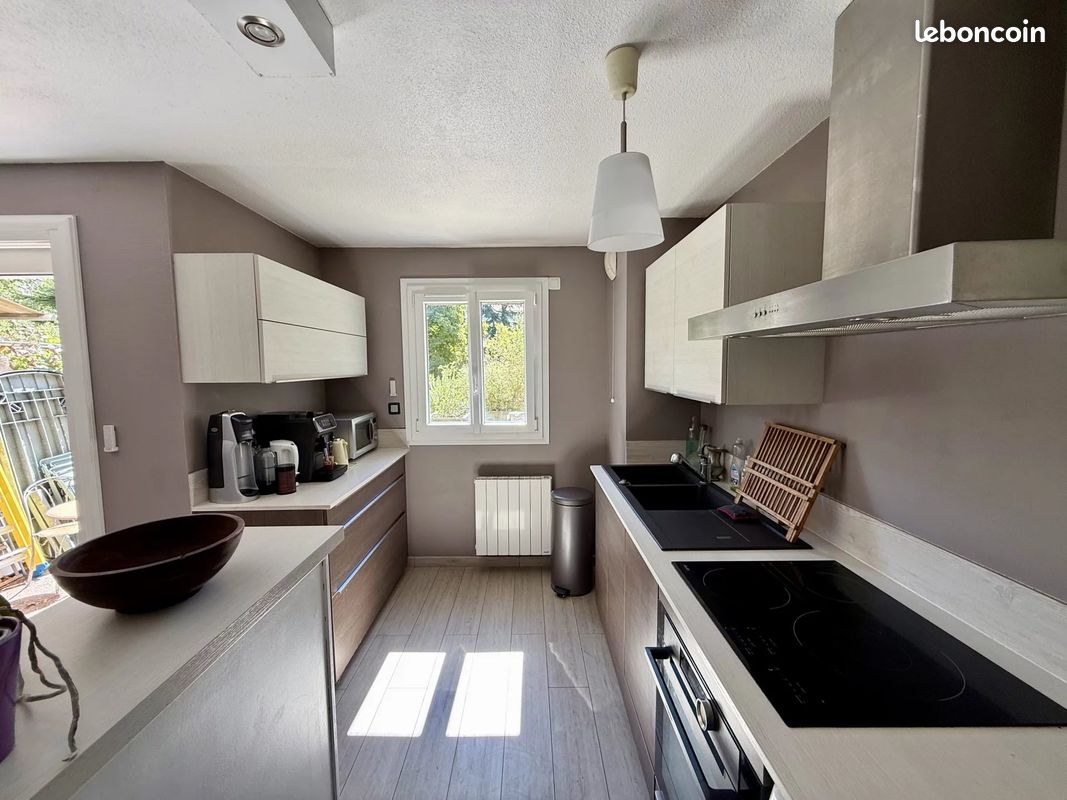 Appartement 2 pièces 46 m² · à Grenoble · 46 m² · 160 000 €
