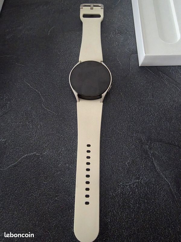 Samsung watch 6 (image 1)