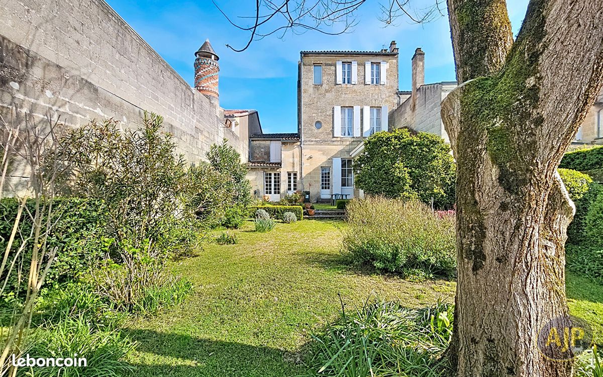 Maison 7 pièces 219 m² · à Libourne · 219 m² · 400 000 €