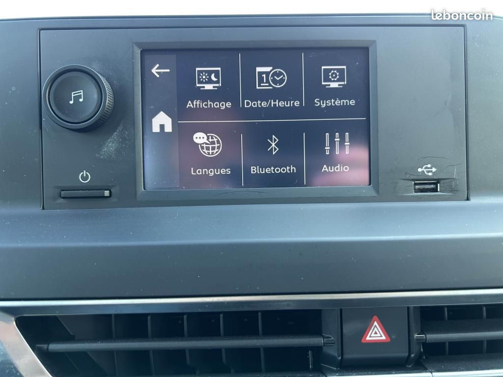 CITROEN C4 FEEL PURETECH 100ch *7 276km (image 8)
