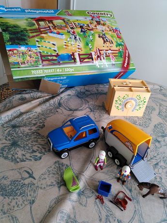Playmobil - Cavalier avec van et cheval