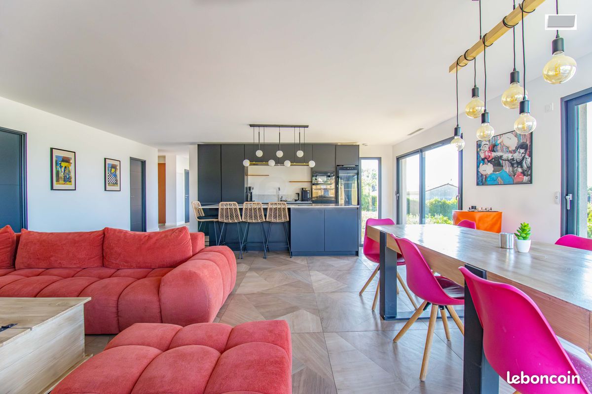 Maison 5 pièces 152 m² · à Ollioules · 152 m² · 965 000 €