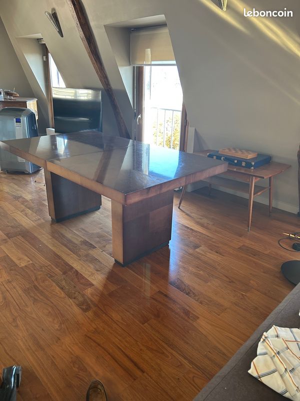 Table Hugues Chevalier en noyer (image 3)
