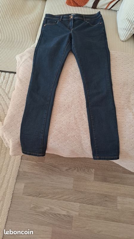 Jean (image 2)