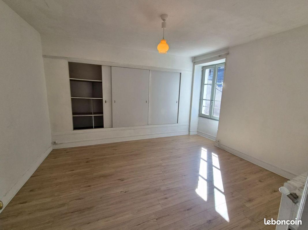Maison 5 pièces 57 m² · à Meung-sur-Loire · 57 m² · 587 €/mois