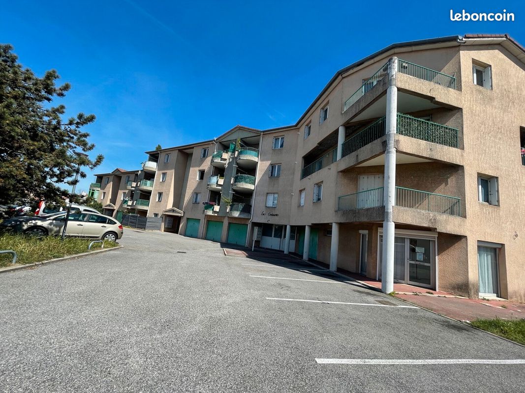 Appartement 3 pièces 66 m² · à Valence · 66 m² · 95 000 €