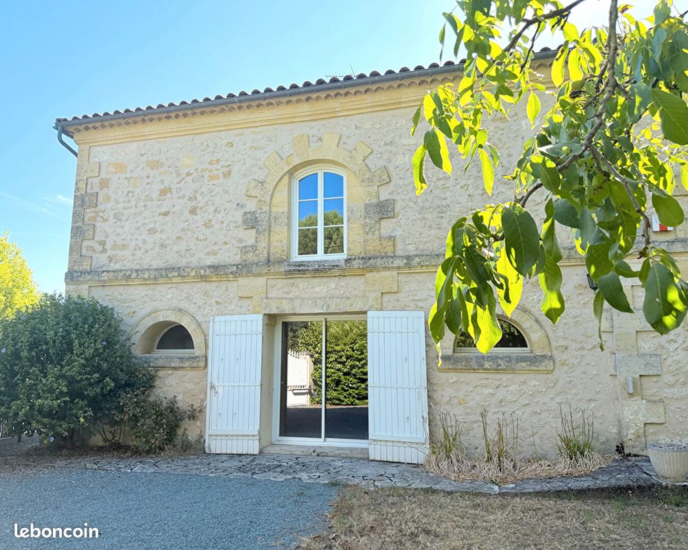 Maison 4 pièces 166 m² · à Saint-Médard-d'Eyrans · 166 m² · 308 000 €
