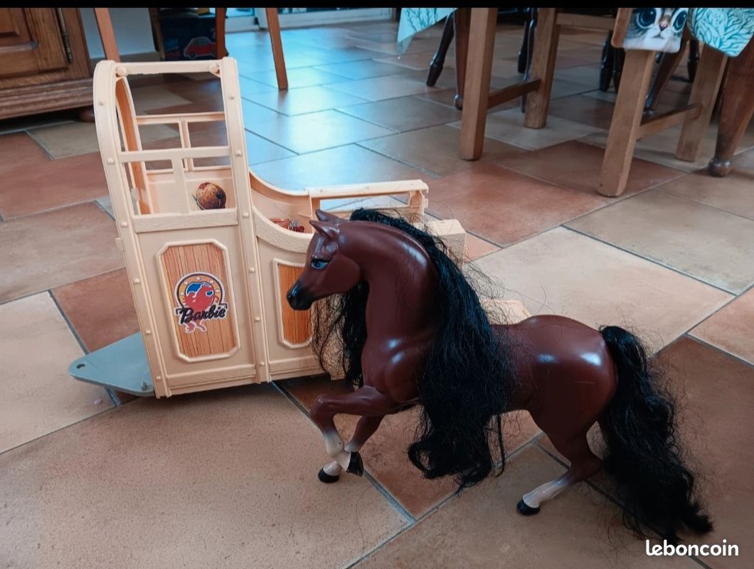 ANCIENNE REMORQUE BARBIE Mattel 2000 pour cheval van EUR 8,02 - PicClick FR