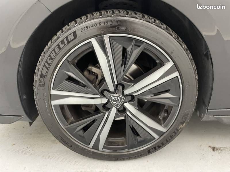 Peugeot 308 PureTech 130ch S&S EAT8 GT (image 16)