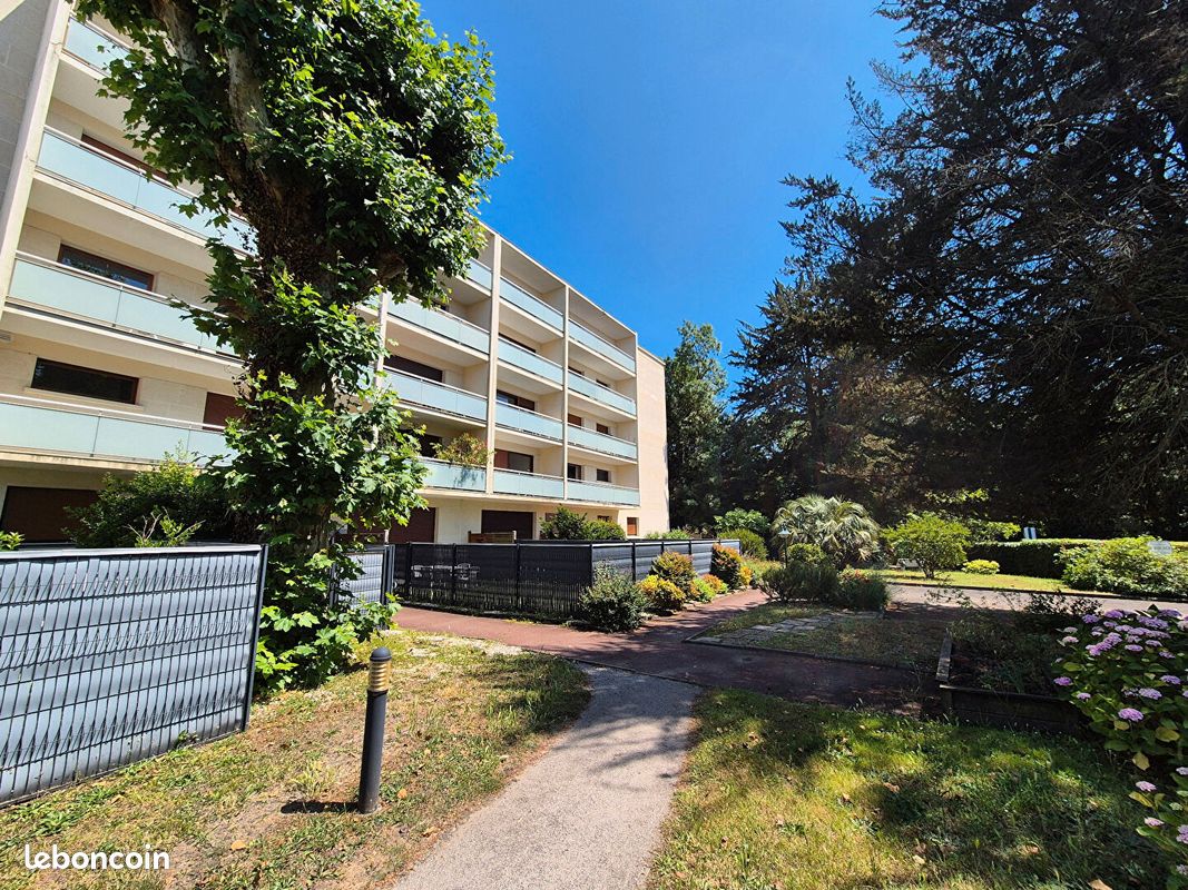 Appartement 2 pièces 45 m² · à Talence · 45 m² · 192 240 €