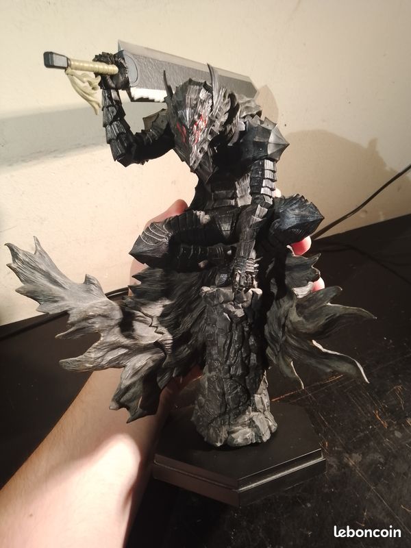 Figurine statue berserk (image 11)