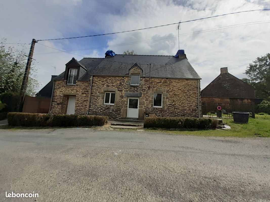 Maison 4 pièces 110 m² · à Sérent · 110 m² · 820 €