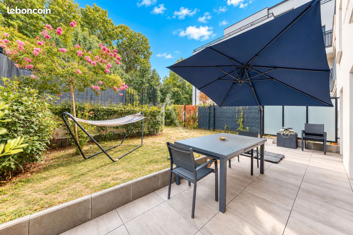 Appartement 2 pièces 43 m² · à Champs-sur-Marne · 43 m² · 239 000 €