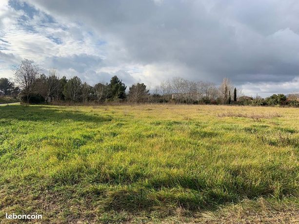 Terrain 1 130 m² Trets