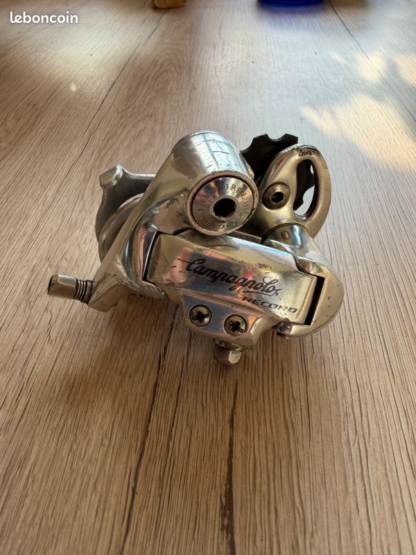 Dérailleur Campagnolo 9-10 vitesses record - 12320 - Troc Vélo Dérailleur Campagnolo 9-10 vitesses record - 12320 - Troc Vélo