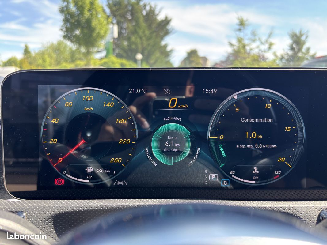 MERCEDES Classe A 200D AMG LINE 2.0 D 150 8G-DCT - GARANTIE 12 MOIS (image 16)