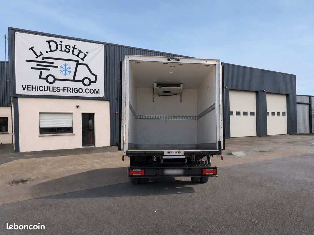 Iveco daily 35c14 frigorifique (image 6)