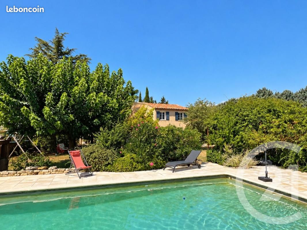 Maison 7 pièces 213 m² · à Bédoin · 213 m² · 557 000 €