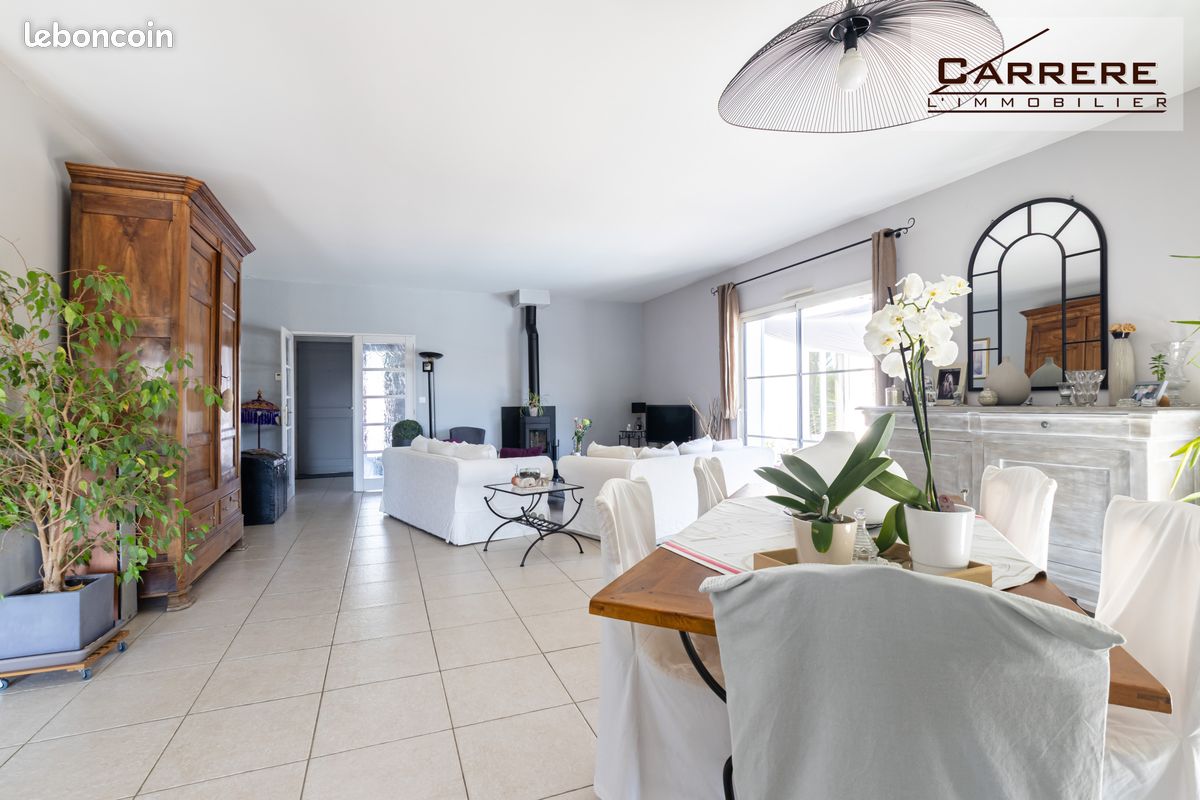 Maison 8 pièces 169 m² · à Yvrac · 169 m² · 516 900 €