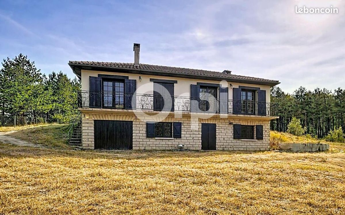Maison 6 pièces 118 m² · à Mensignac · 118 m² · 175 000 €