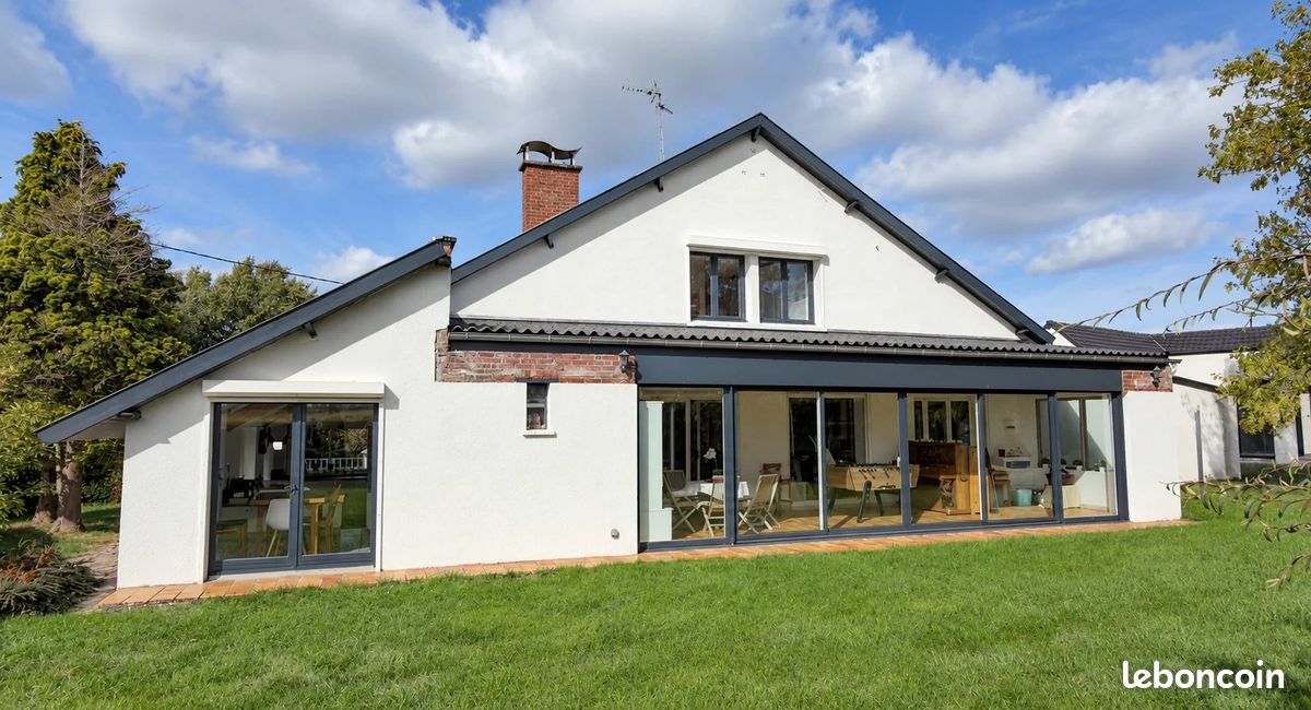 Maison 8 pièces 183 m² · à Cuincy · 183 m² · 299 900 €