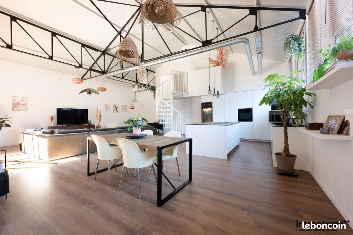 Appartement 4 pièces 150 m² · à Wasquehal · 150 m² · 469 000 €
