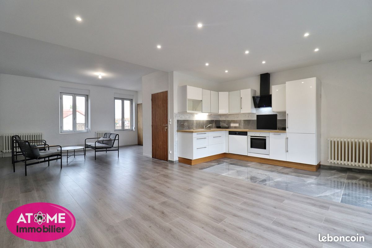Appartement 2 pièces 82 m² · à Homécourt · 82 m² · 700 €/mois