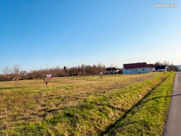 Terrain 1 989 m² Chatres Sur Cher · à Châtres-sur-Cher · 30 500 €