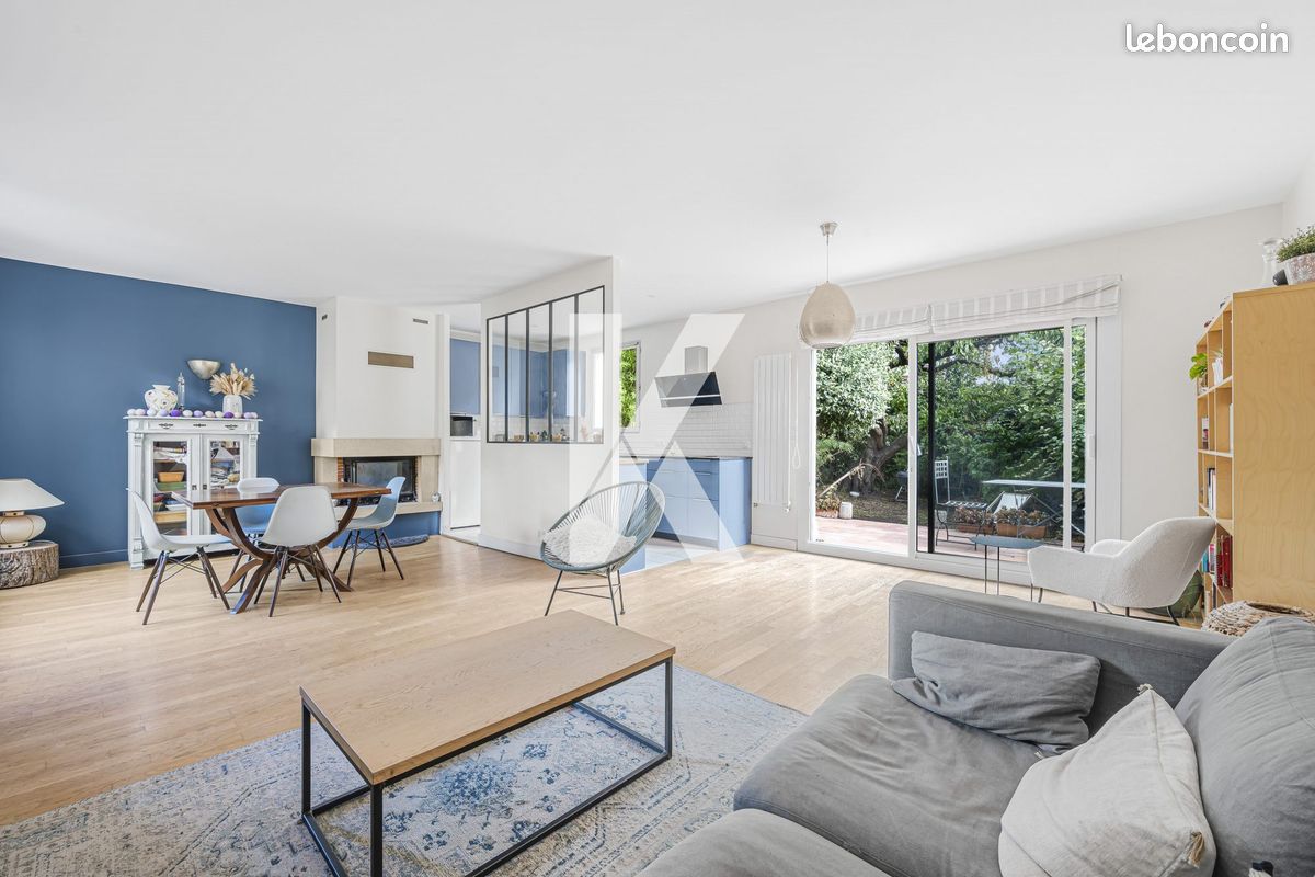 Maison 5 pièces 111 m² · à Montreuil · 111 m² · 945 000 €