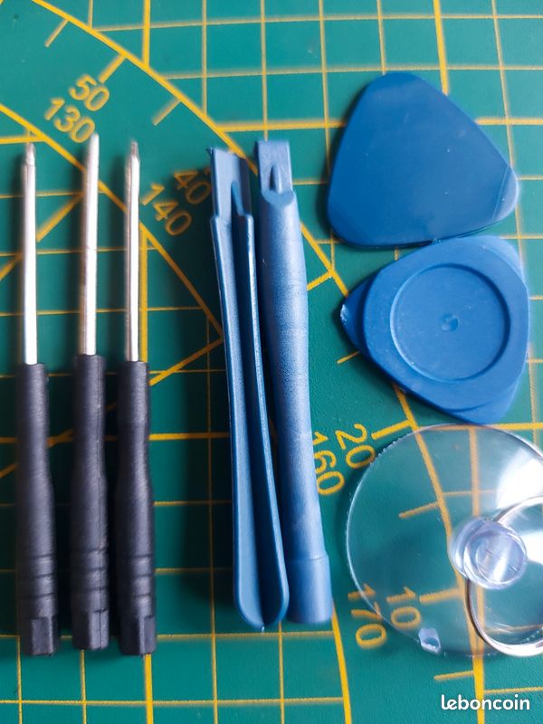 🛠️ Kit outils réparation téléphone (image 1)