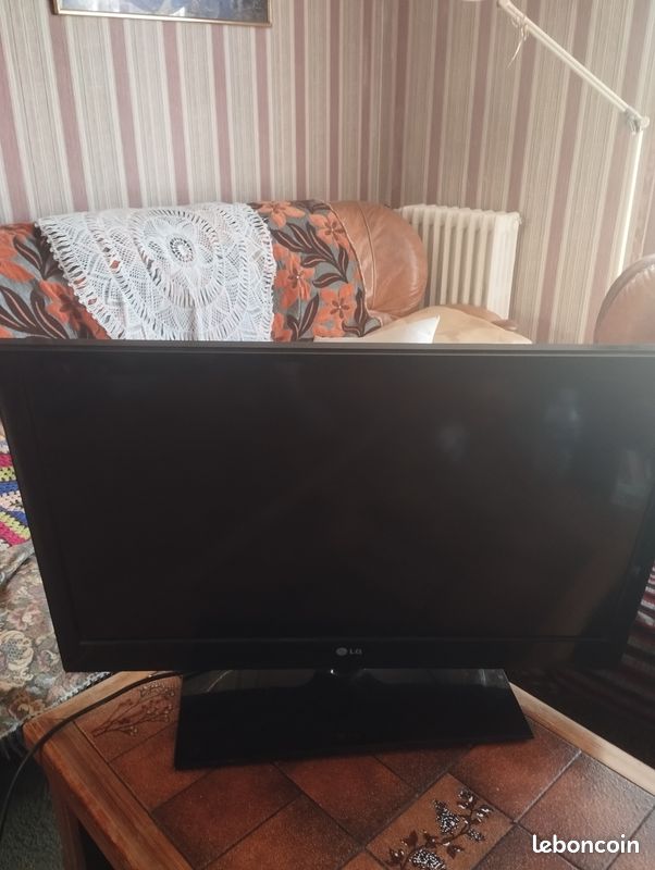 Téléviseur LG. 32''.(80 cm) (image 1)