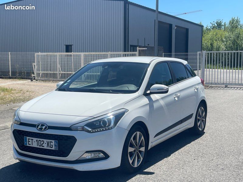 HYUNDAI i20 II 5 Portes 1.1 CRDi 12V 75 cv (image 1)