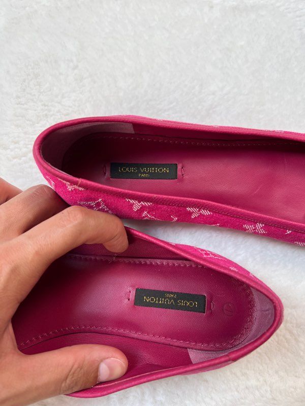 Chaussures Sandales Louis Vuitton Rose d'occasion