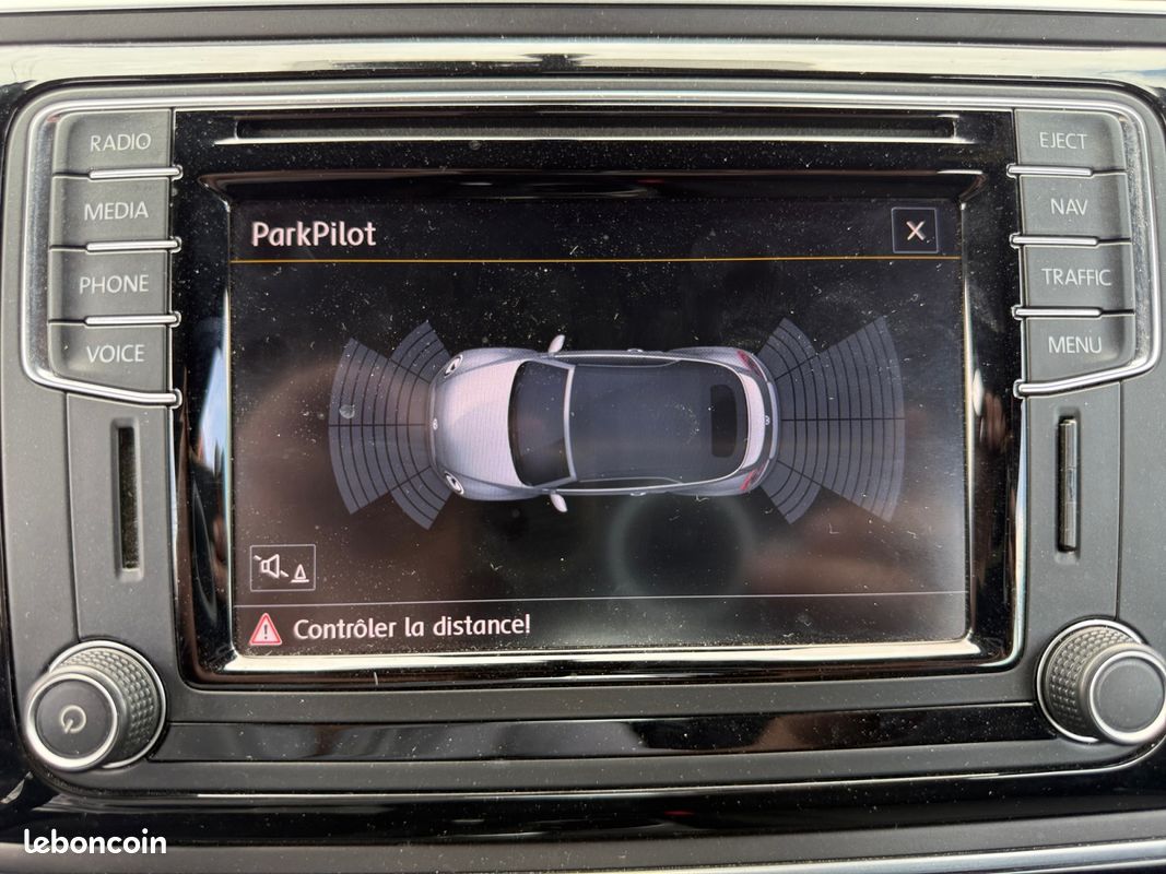 VOLKSWAGEN NEW BEETLE DECAPOTABLE Sound 1.2 TSI 105ch Garantie 12 mois Carplay sièges chauffant (image 21)