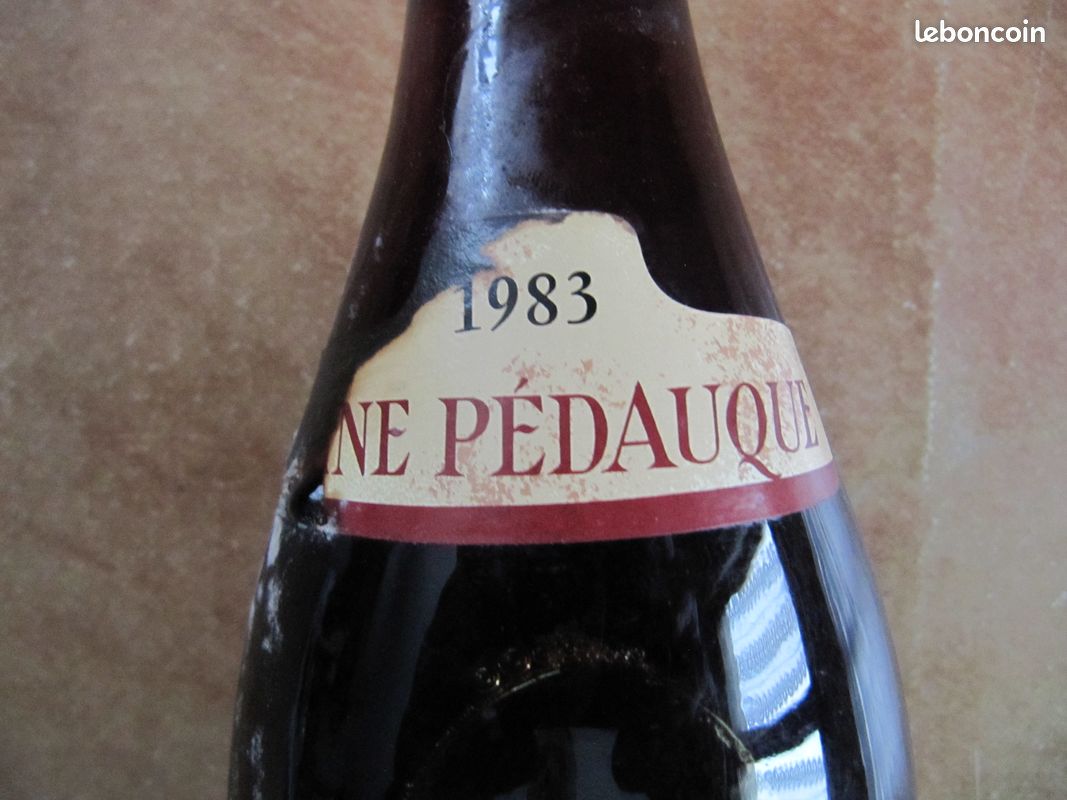 Vin rouge juliénas reine pédauque 1983 les Brières à Aloxe Corton oenologie 75cl gastronomie oenologie raisin vendanges vigneron beaujolais bourgogne (image 3)