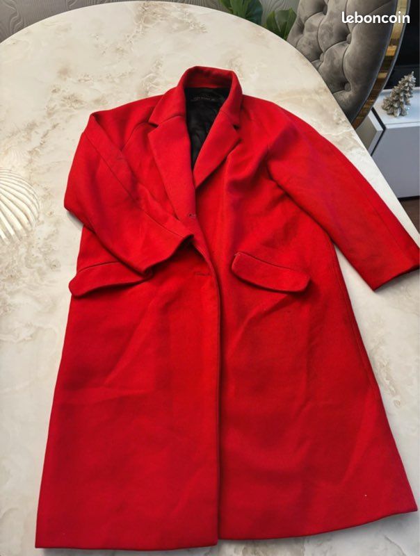 Manteau rouge long (image 1)
