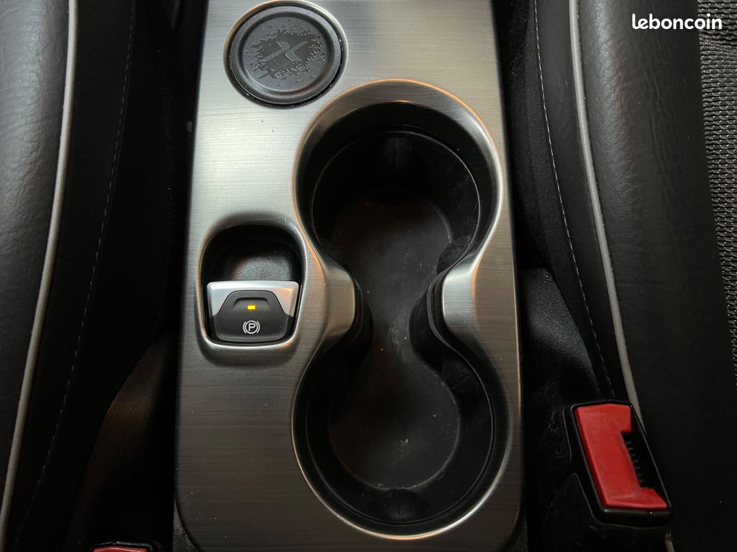 FIAT 500X 1.6 E-TORQ 110 LIVE EDIZIONE 4X2 / ATTELAGE / LIMITEUR - RÉGULATEUR / CLIMATISATIOn (image 8)