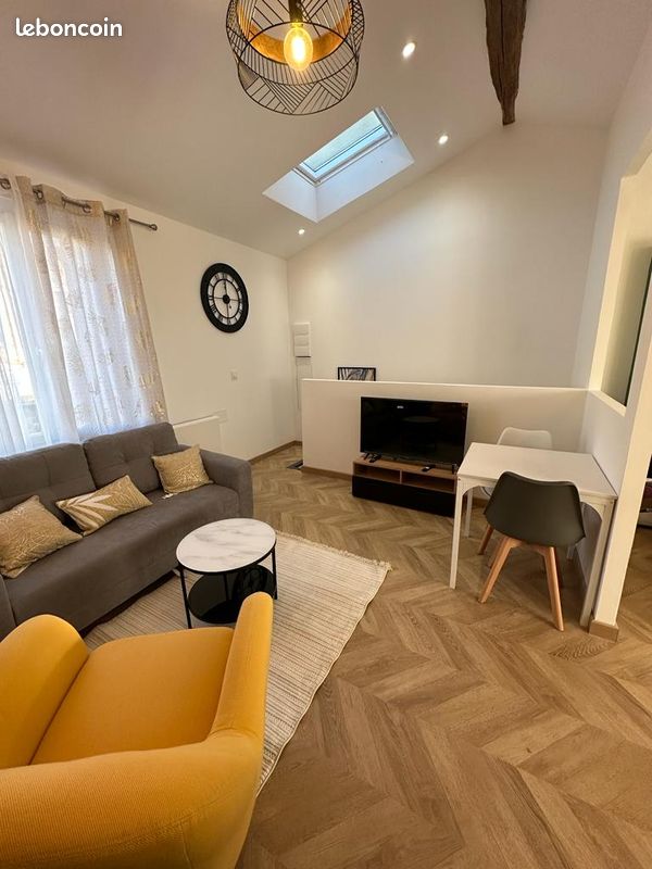 Appartement 2 pièces 54 m² · à Niort · 54 m² · 800 €