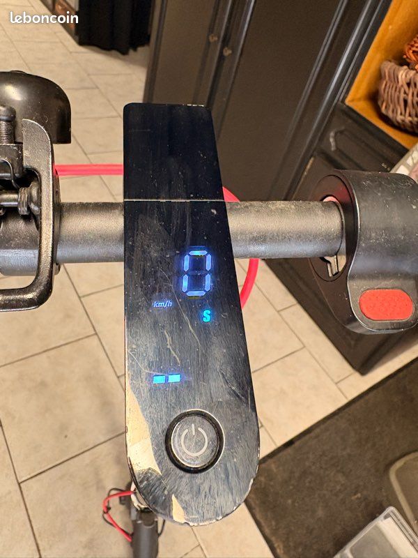 Trottinette électrique (image 2)